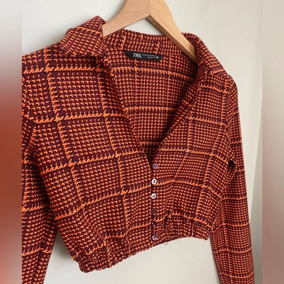Zara Cropped Houndstooth Button-Front Top - XS - Picture 4 of 9